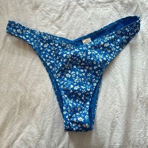 Hollister cheeky M bathing suit bottom
